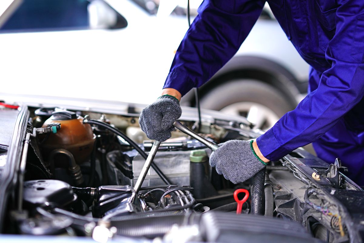 Engine Tune-Ups: Balancing Costs and Technological Advances