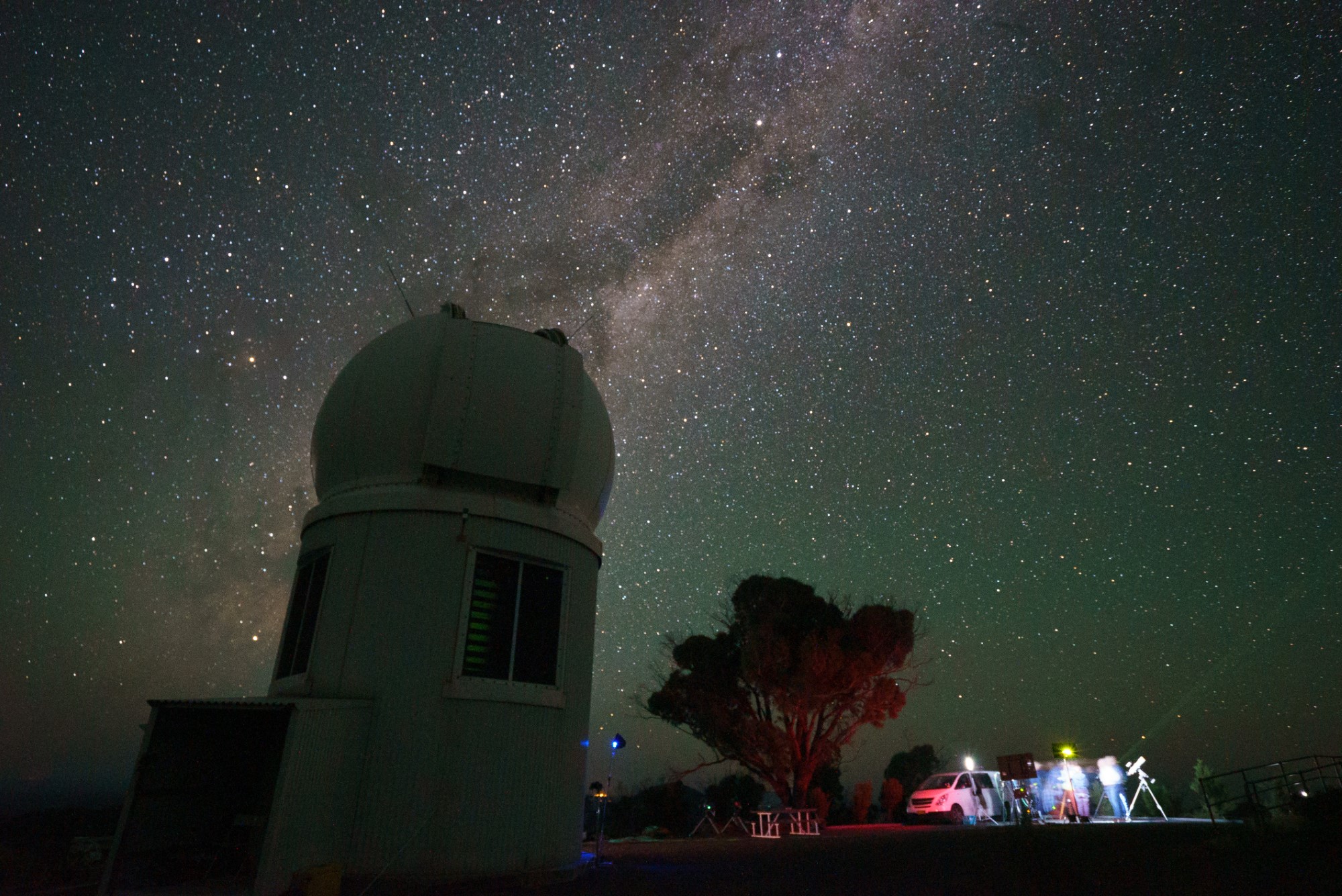 Stargazing in the Digital Age: Balancing Telescopic Imaging and Light Pollution
