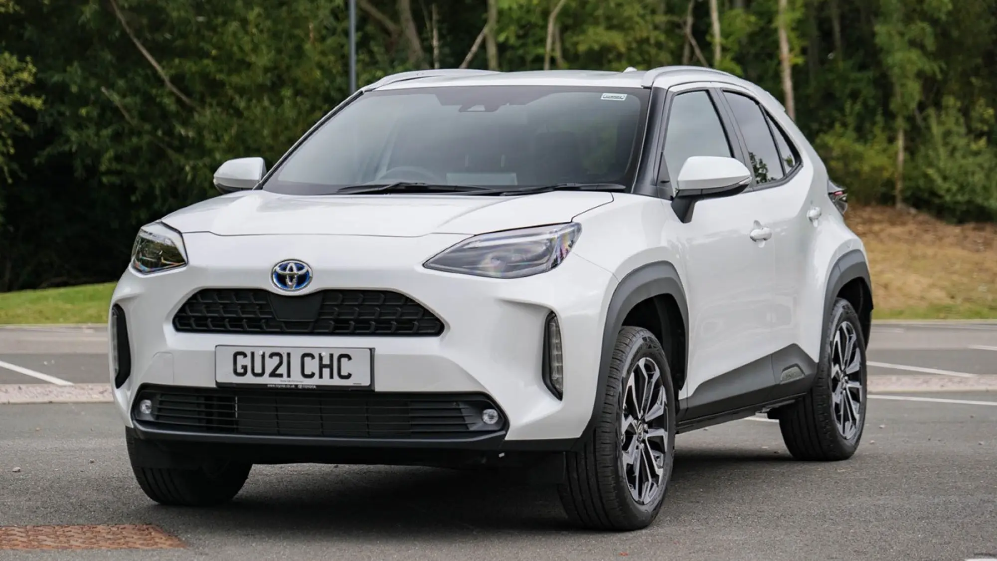 From Fuel Savings to Emission Cuts: The Hybrid Car Advantage